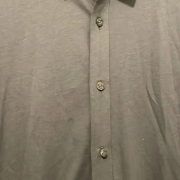 Untuck it - Picture 2 of 5